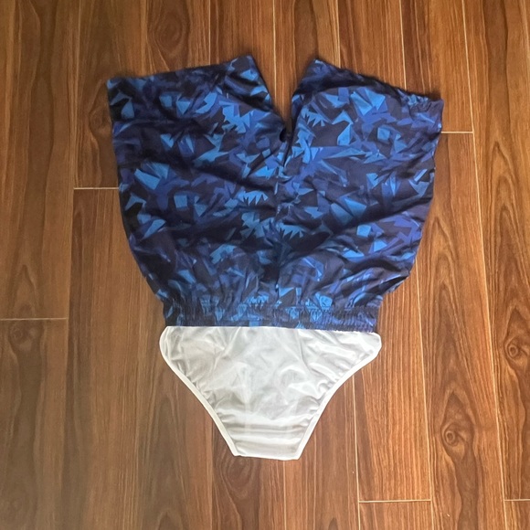 5 for $25. Men’s swim shorts - Picture 4 of 5